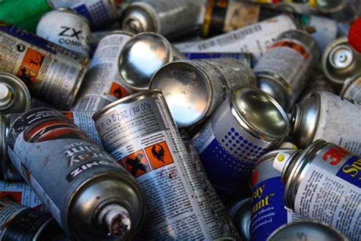 Can aerosols be recycled uk?