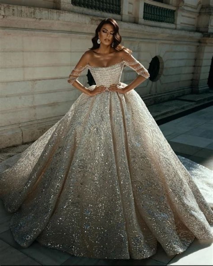 Is a gown a dress?
