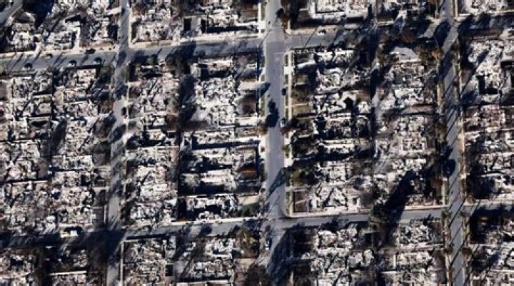 Is los angeles a poor city?